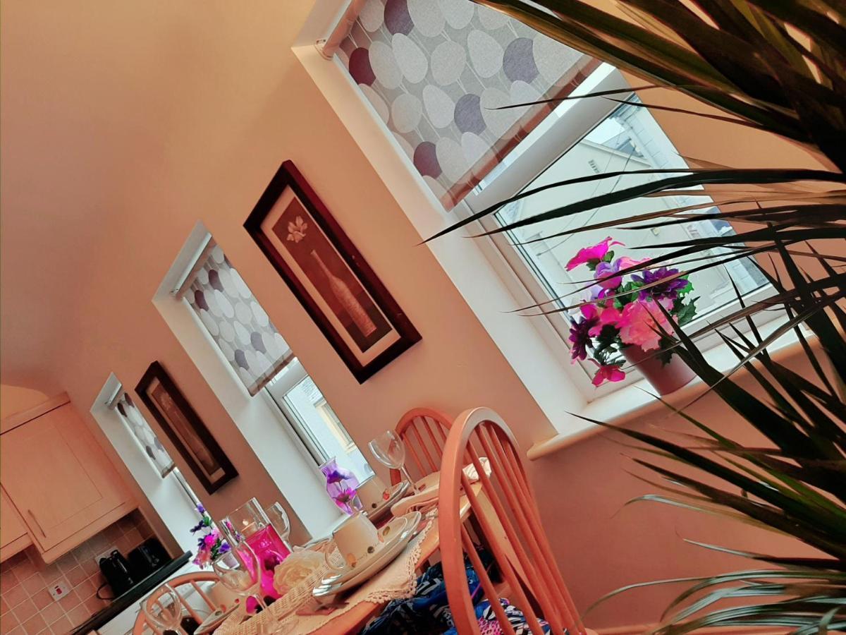 Main Street Apartment Carrick on Shannon Dış mekan fotoğraf