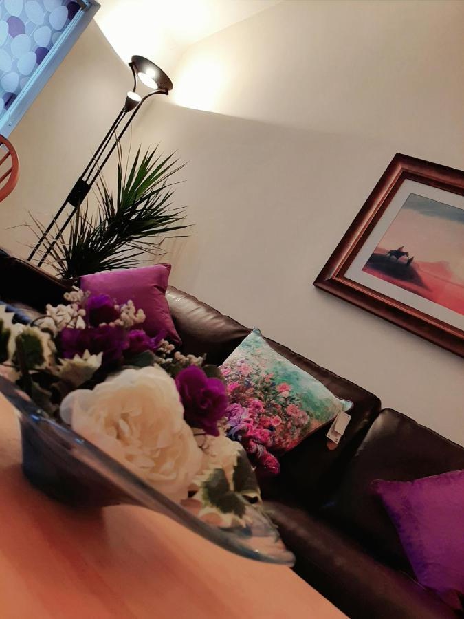Main Street Apartment Carrick on Shannon Dış mekan fotoğraf